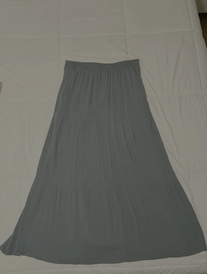 Nine West Maxi Skirt Size M Green Tiered 100% Cotton - Image 2 of 4
