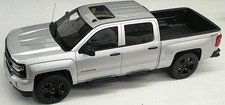 GT SPIRIT 1/18 Chevrolet Silverado Redline Edition 2018 Resin Model GT785 Used