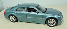Maisto Chrysler 300C 1/18