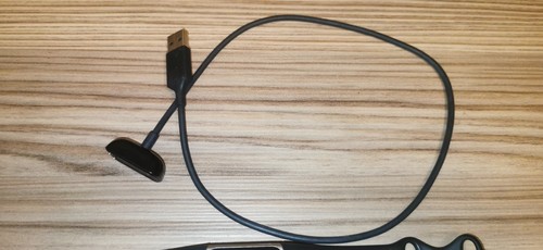 Fitbit Charge 6 Activity Tracker, Charging Cable * READ DESCRIPTION - Picture 2 of 19