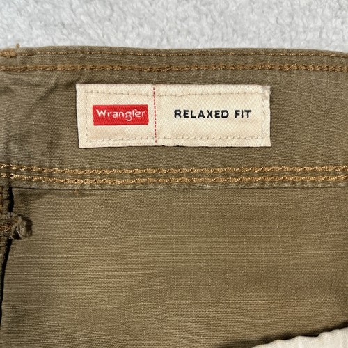 Wrangler Five Star Premium Epic Soft Relaxed Fit Cargo Short 48" x 10" NWT - Picture 5 of 6