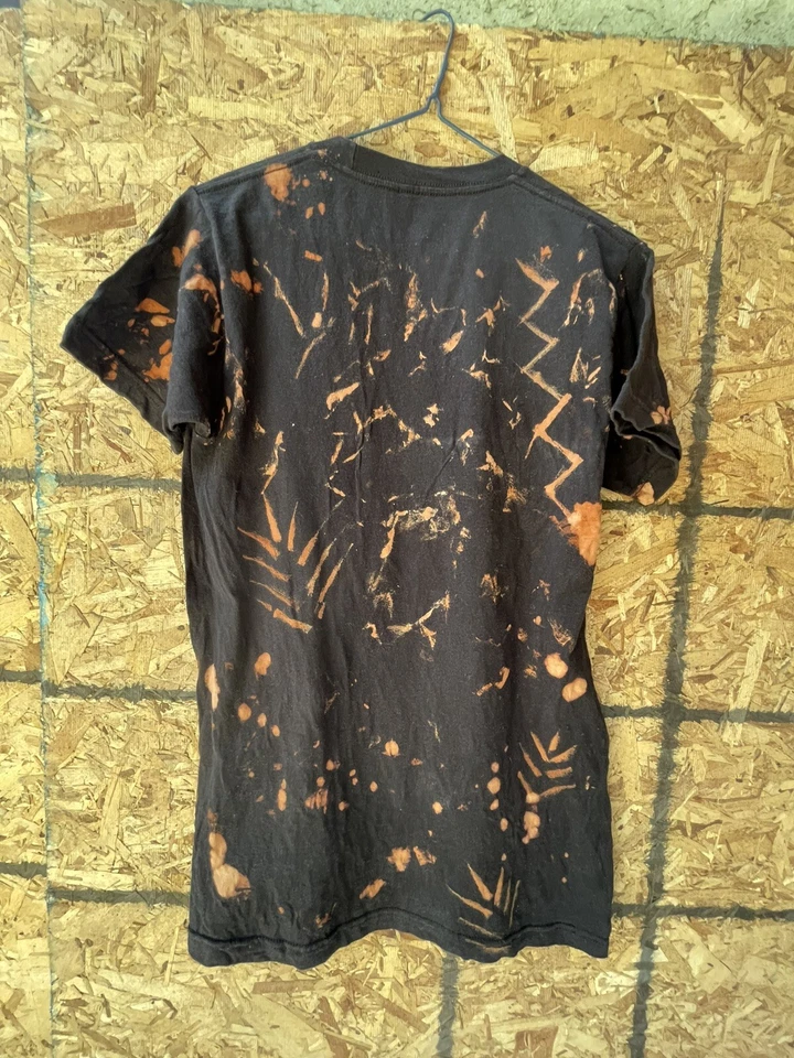 Camiseta Trippie Roja Psicodélico Rap Negra Para Hombre Talla Pequeña Foto 2 de 2