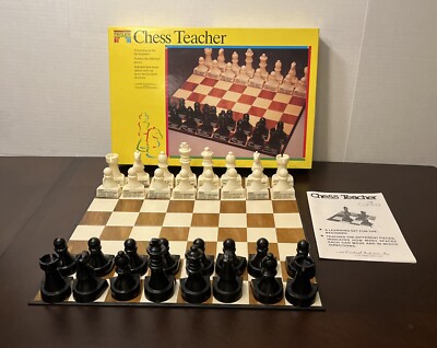 Vintage 1992 Pavilion CHESS TEACHER Game Board Complete Toys R Us