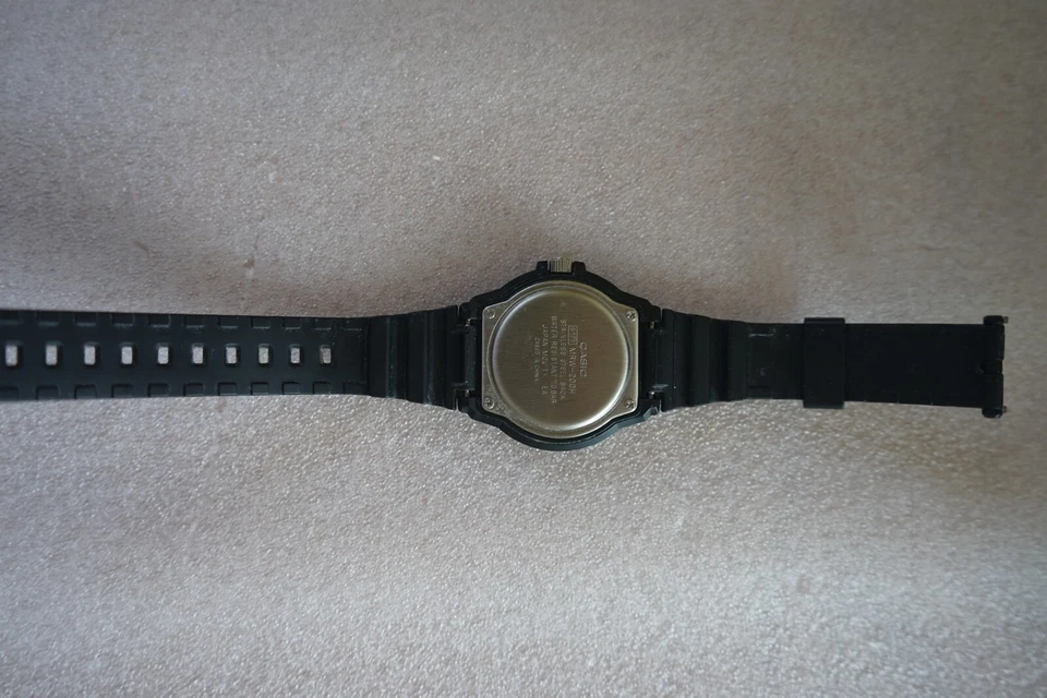 Casio General Unisex Watch MRW-200H-2B2VDF "Works" - Image 4 of 4