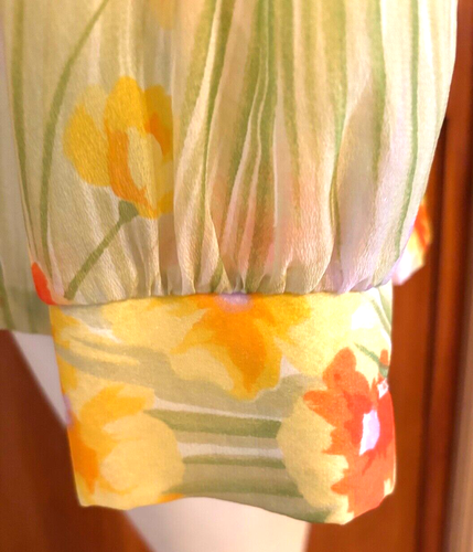 Vtg 1970s LADY ARROW Colorful Groovy Sheer Blouse Green Orange Yellow Florals! - Picture 7 of 7