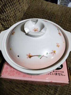 Pearl Donabe Clay Pot Cherry Blossom Sakura Design Pink Biyori Size 8 Serves 4-6