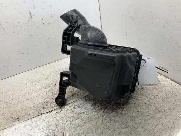 Ford Transit Connect 2014-2016 caja purificadora de aire de 2,5 L Foto 2 de 4