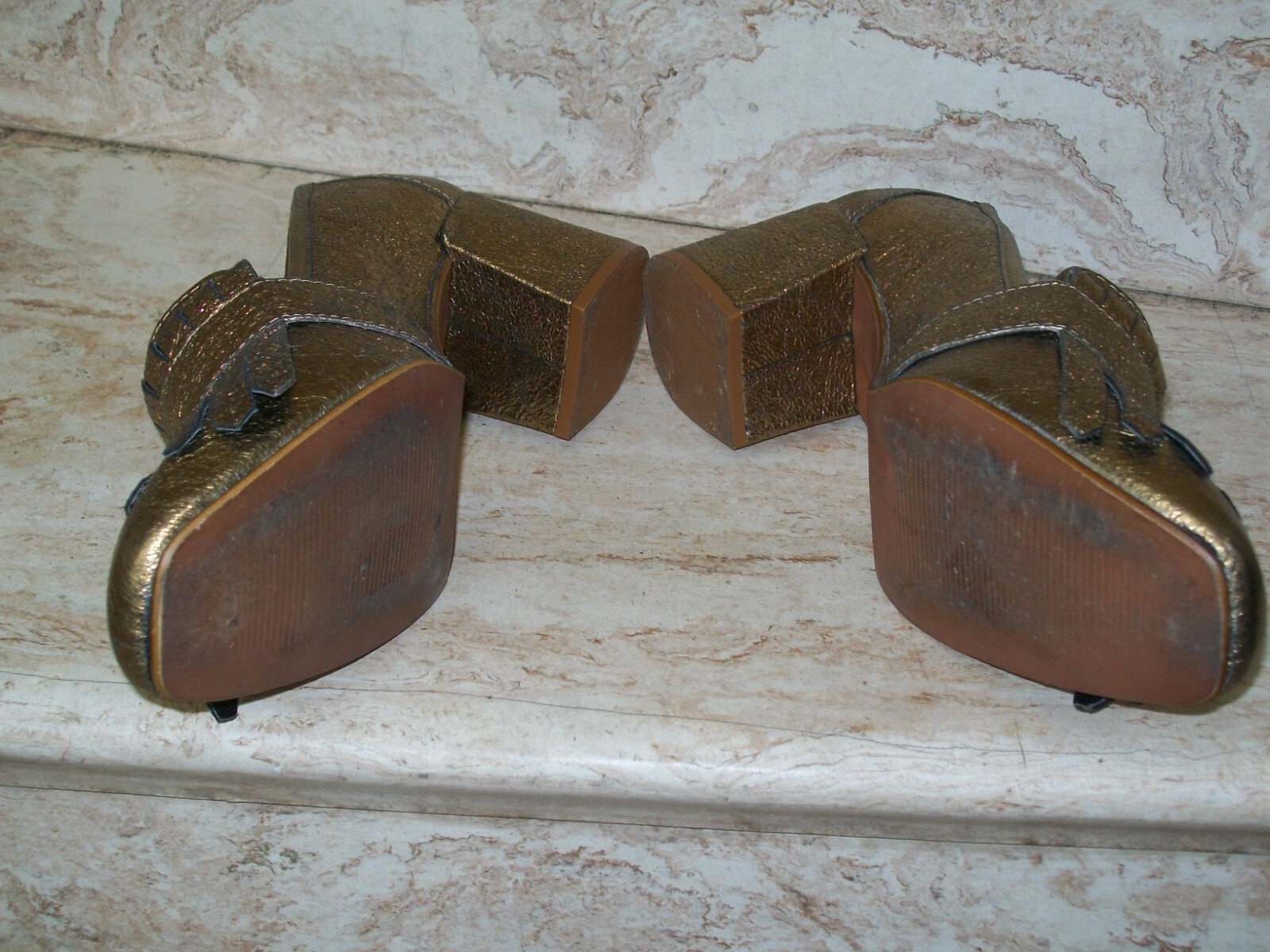 Picture 9 of 10