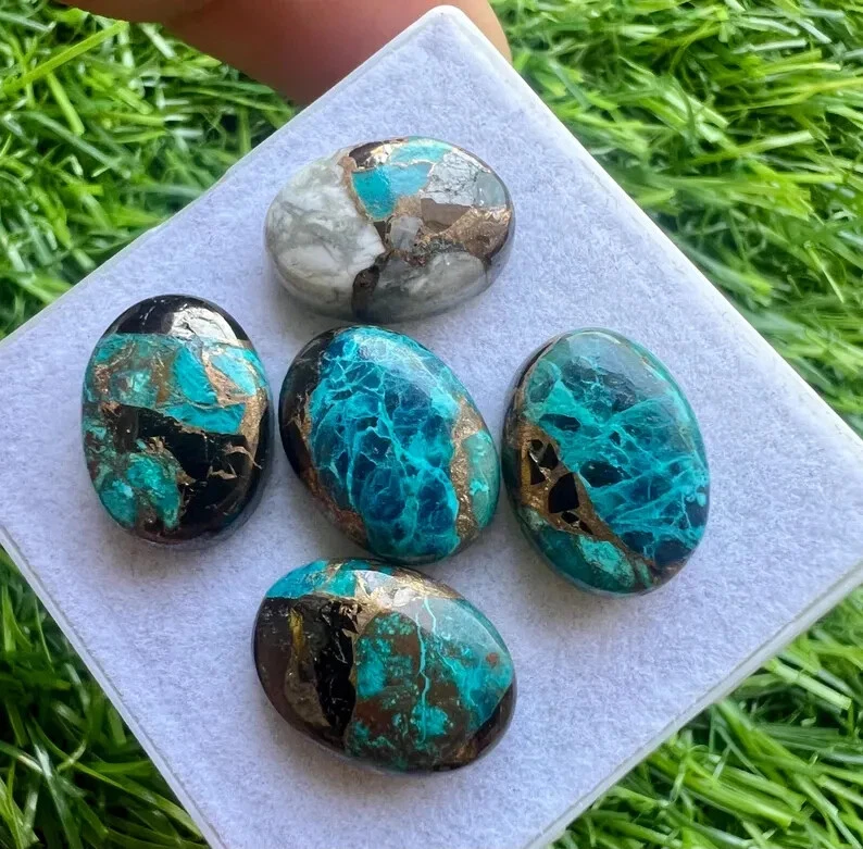 Lote de 5 piezas de cabujones ovalados de 10x14 mm color turquesa cobre búfalo blanco Foto 3 de 4