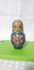 vintage russian wooden nesting dolls hand painted