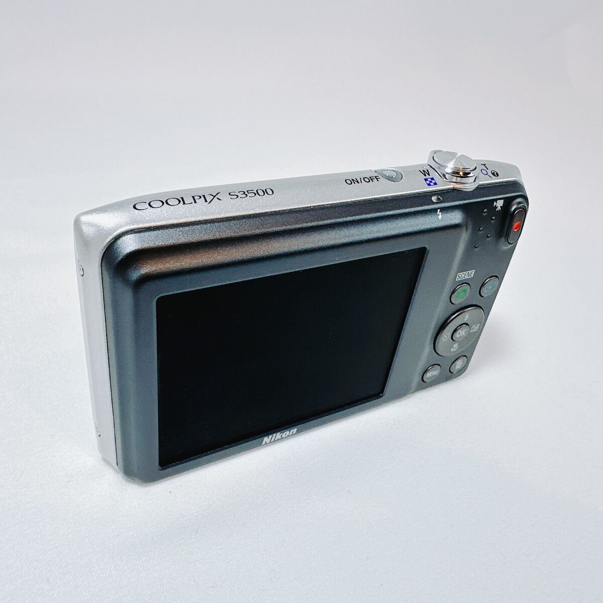 Nikon COOLPIX S3500 silver Compact Digital Camera | eBay Nikon COOLPIX S3500 silver Compact Digital Camera | eBay