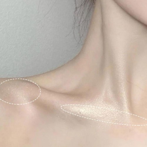TripleColor Highlighter Powder with Pearl Shimmer in Champagne Moonshine ;л O2V1 - Bild 9 von 13