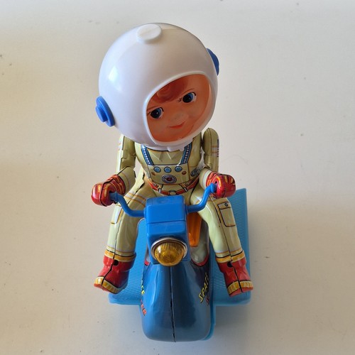 MT Battery Operated Tin Space Scooter Toy Boy Astronaut 1960s with Box