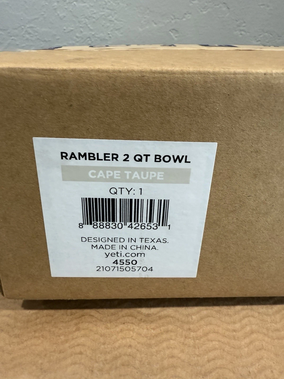 Yeti 2 Quart Bowl Cape Taupe Insulated Stackable with Lid New in Sealed Box