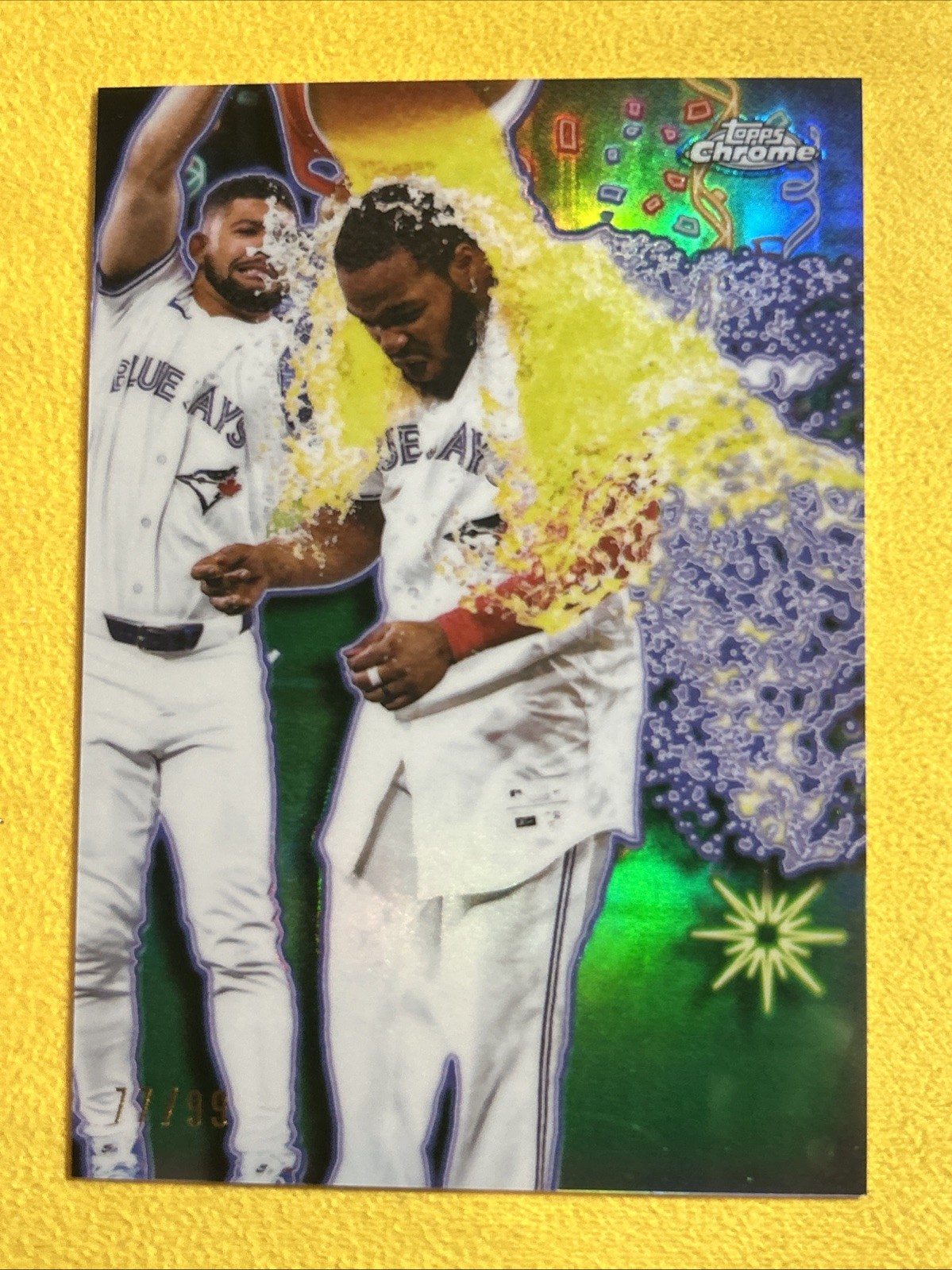2025 Topps Chrome Update Vladimir Guerrero Jr #CT-12 Green Celebracion /99 Blue