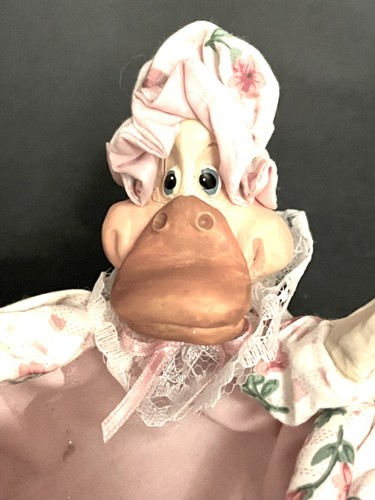 Russ Berrie Kathleen Kelly Country Folks Korb" #2684 Ente, Resin, Stoff - Bild 2 von 6