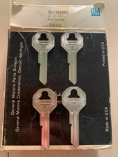 NOS GM CORVETTE CHEVY KEY BLANKS BRIGGS & STRATTON  3694624 OCTAGON LOT OF 4