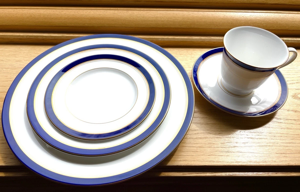 Royal Worcester Porcelain Dinner Service Sets for sale | eBay