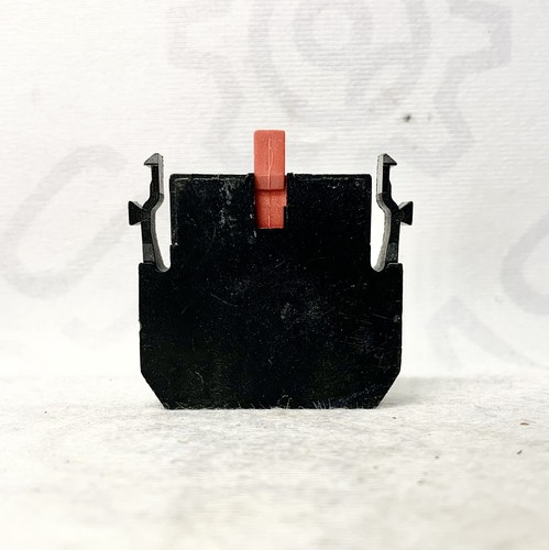 Bloque de contacto Cutler Hammer E22B1 Ser A1 - Imagen 2 de 6