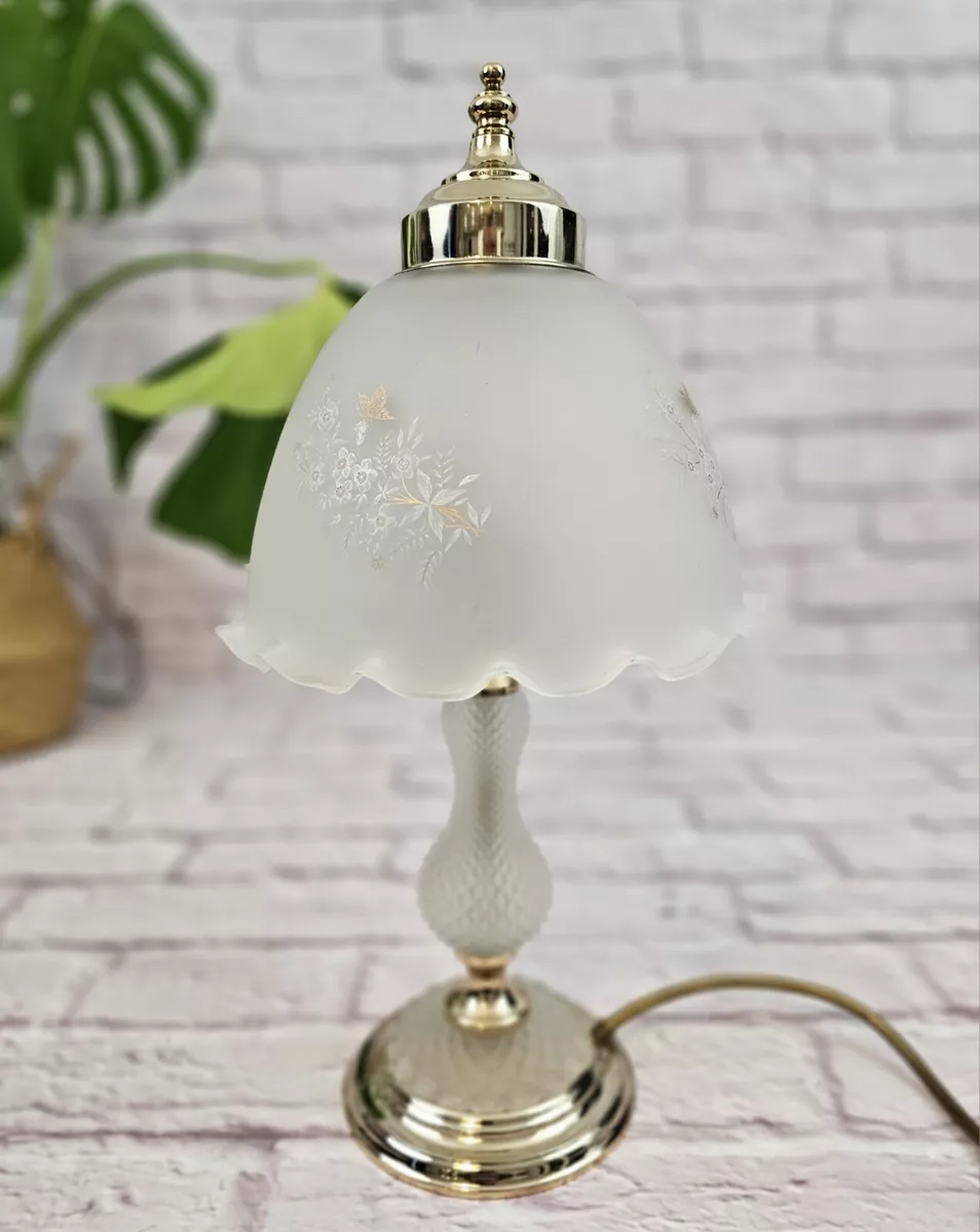 Beautiful Vintage CONTESSA 1980s White Frosted Glass Dome Lily