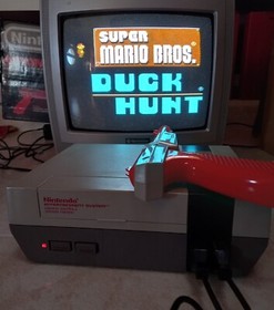 Consola nintendo Nes. Pistola Y Mandos. Edici&oacute;n Especial Mario Bros. 1987.