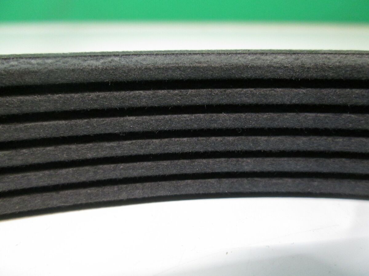 Genuine Ford Motorcraft Serpentine Drive Belt Kit JK6-412A Genuine Ford Motorcraft Serpentine Drive Belt Kit JK6-412A