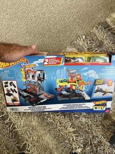 🔥🏎️HOT WHEELS CITY 2x Playsets Downtown Express Car Wash & Tune Up Shop NIB - Picture 6 of 6
