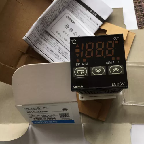 one OMRON NEW IN BOX E5CSV-R1T Temperature Controller Fast Ship