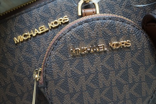MICHAEL KORS Jet Set MK BROWN X-Body Coin Pouch Tech Zubehör Ear Pod - Bild 10 von 14