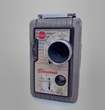 Kodak Brownie Model 2 8 mm Movie Camera 1/2.7 Lens