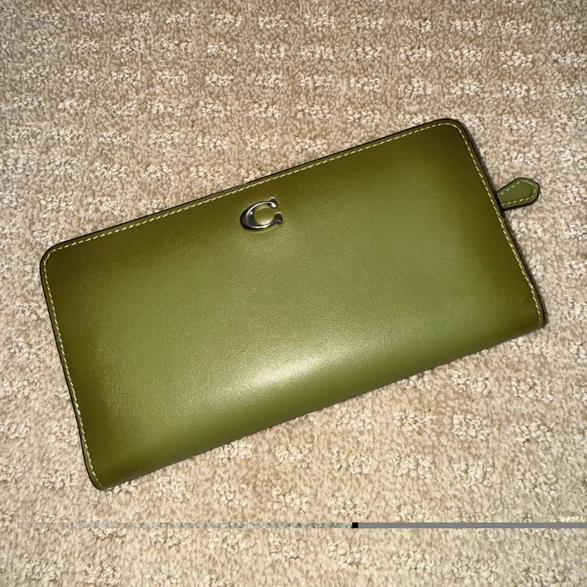 Coach Olive Green Embossed Leather Wallet Coach Olive Green Leather Flap Cardcase | Mercari main image 3
