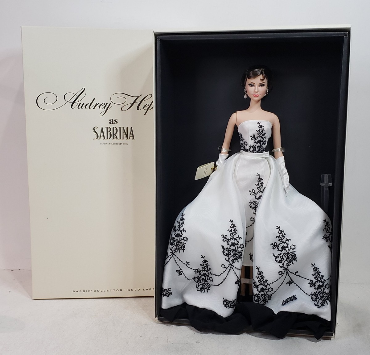 AUDREY HEPBURN AS SABRINA SILKSTONE BARBIE DOLL 2012 MATTEL X8277