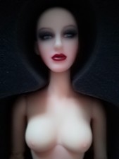 JAMIESHOW " JAMIE " RESIN BALL JOINTED FASHION DOLL.