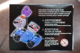 Mint! LEGO Racers (4566) Gear Cont. 8 Pcs. 2001 (New - Factory Sealed)