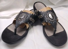 Array Moki Medallion Black Leather Thong Sandal Women's sz 11