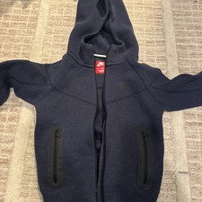 Nike Boys Navy Sweatshirt Size XS With Hood And Full Zip