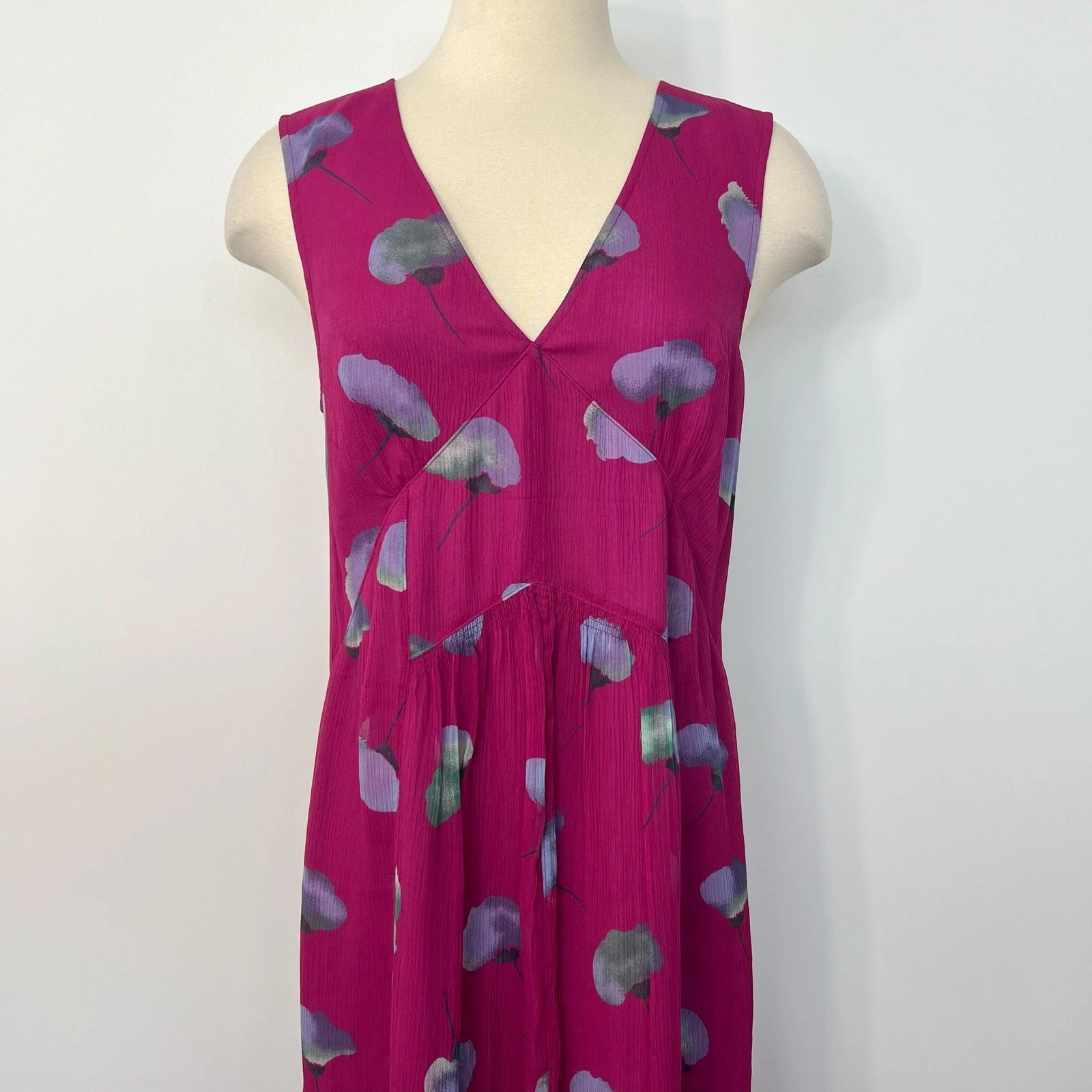 Abito midi Coach 1941 senza maniche scollo a V in seta floreale magenta Taglia: 4 Nuovo con etichette