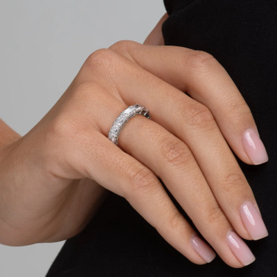 Platin 4 Kt Strahlungsschliff Diamant Verlobungsband PT950 Lab Created 4,5 mm