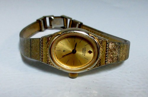 VINTAGE LADIES CITIZEN WATCH / 32-9307 