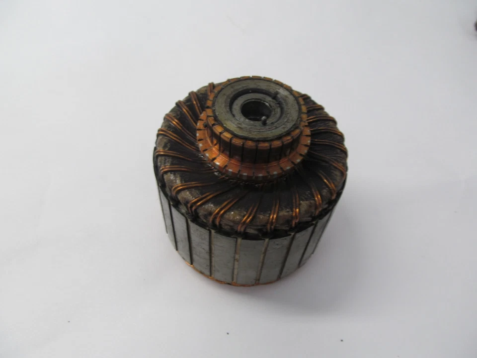 1969 YAMAHA L5T L5 Y 5 YL5 YL 100 GERADOR ALTERNADOR DE ARMADURA 165-81100-22-00 - Imagem 2 de 4