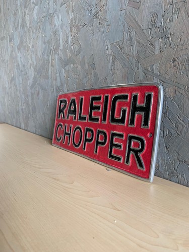 Raleigh wall art, Cast Sign, automobilia, man cave, collectable - Picture 2 of 4