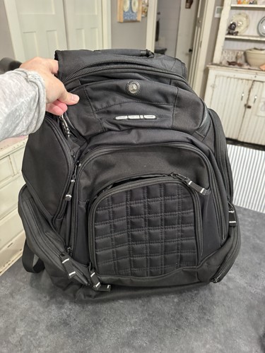Ogio Tech Specs Metro Street Backpack Black Bag Technical Laptop Zippers Pockets