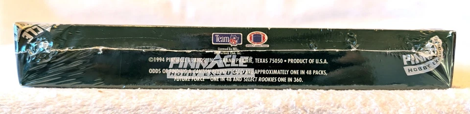 1994 Select Pinnacle Hobby Football box - Factory SEALED - FREE Shipping - Image 2 of 4