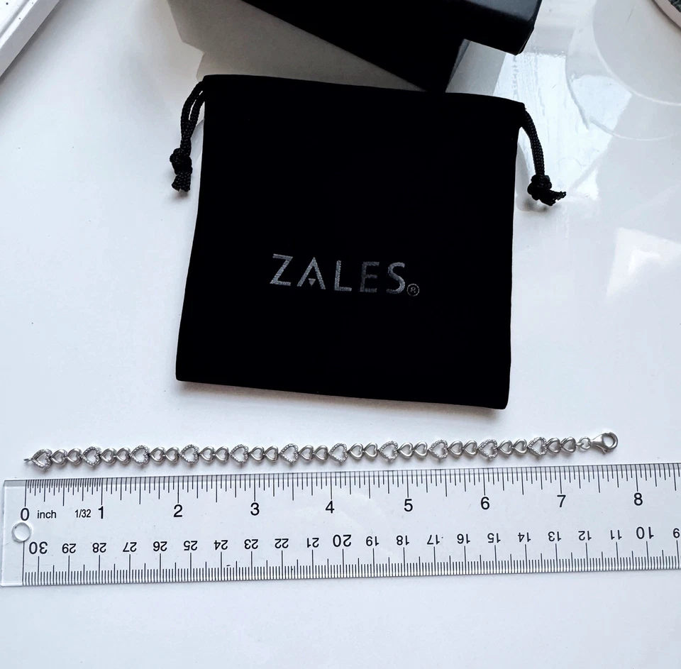 Pulseira de prata esterlina com elos de coração lateral de diamante 1/15 quilates T.W 7,5” - Imagem 4 de 4