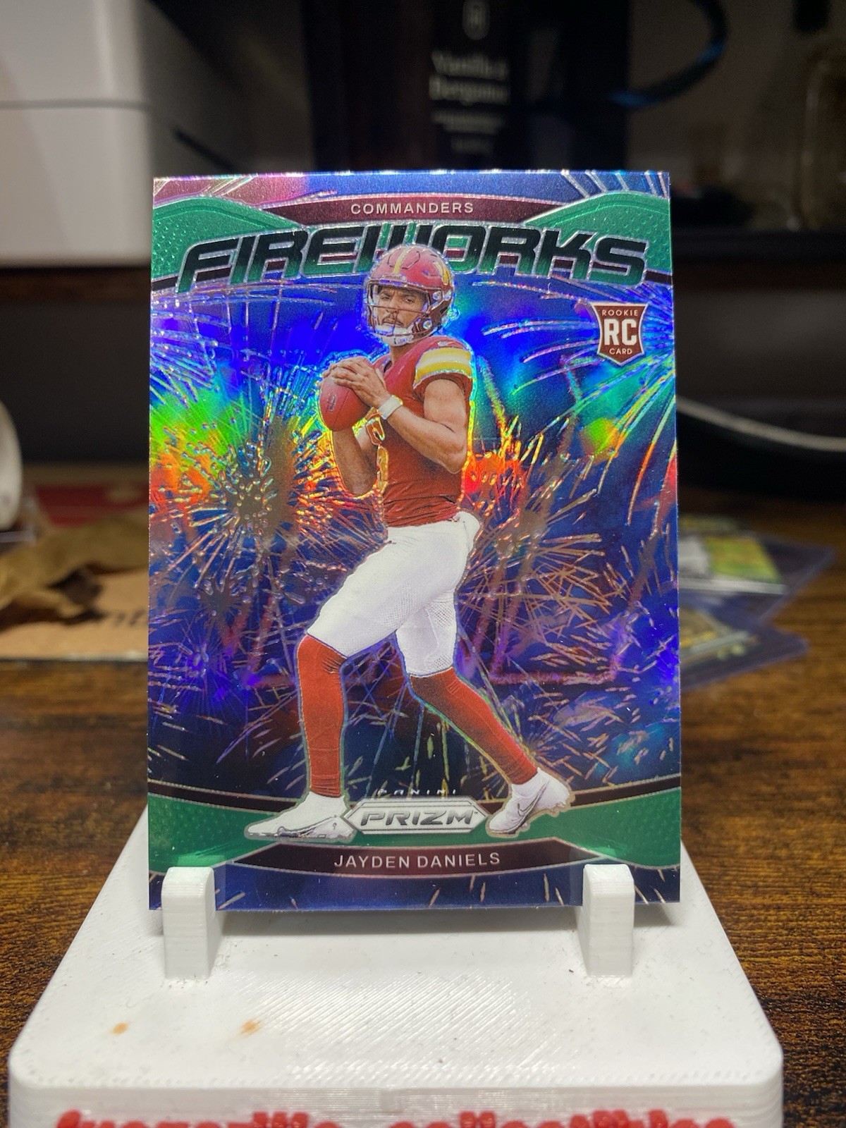JAYDEN DANIELS 2024 PANINI PRIZM ROOKIE FIREWORKS GREEN WAVE RC Q5384