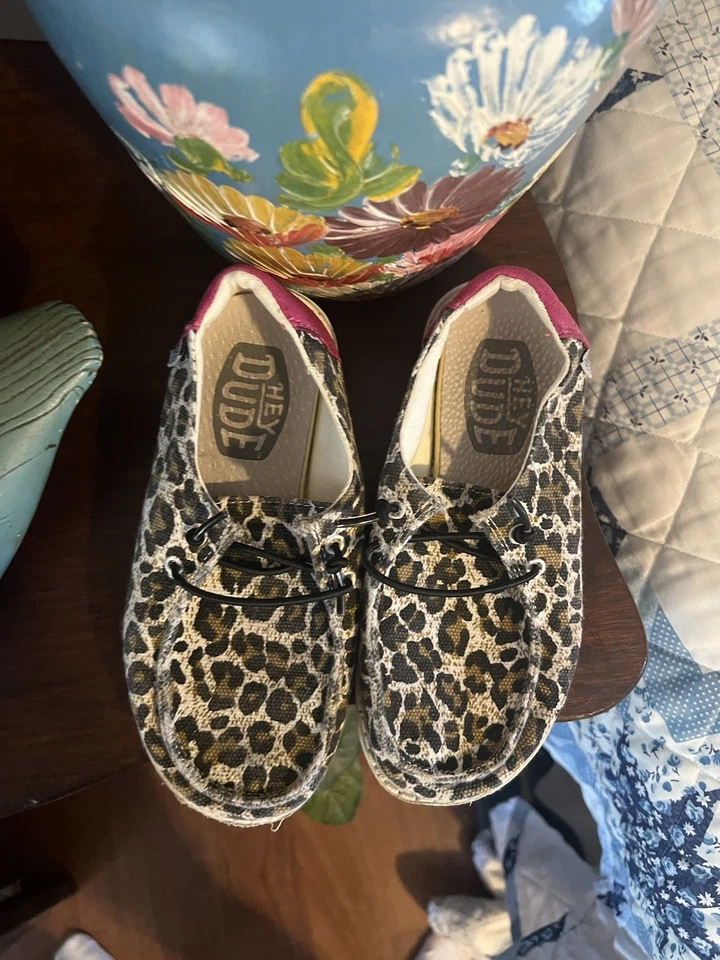 Zapatos Hey Dude Niños Wally Niñas Estampado Guepardo Talla K12 Foto 3 de 4