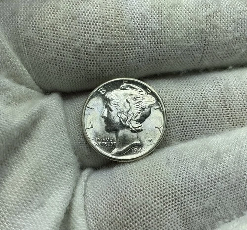 1945-d . Mercury Dime . Choice BU . MS . Full Bands S281