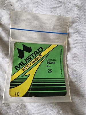 Size 23 Mustad Heavy Maggot Hooks 90342 Barbed Spade End 