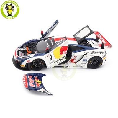 1/18 McLaren 12C GT3 Red Bull S.LOEB / A.PARENTE #9 Autoart 81342