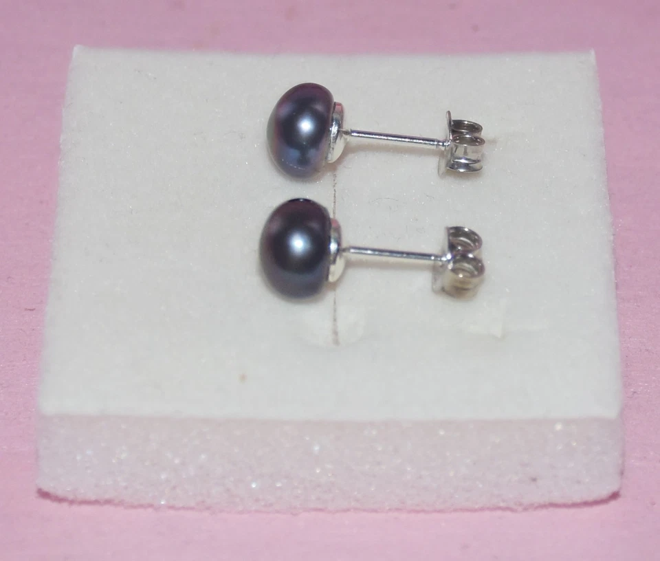 Orecchini donna in Argento 925 con Perle D' Acqua Dolce 8-9mm a bottone  - Immagine 3 di 4